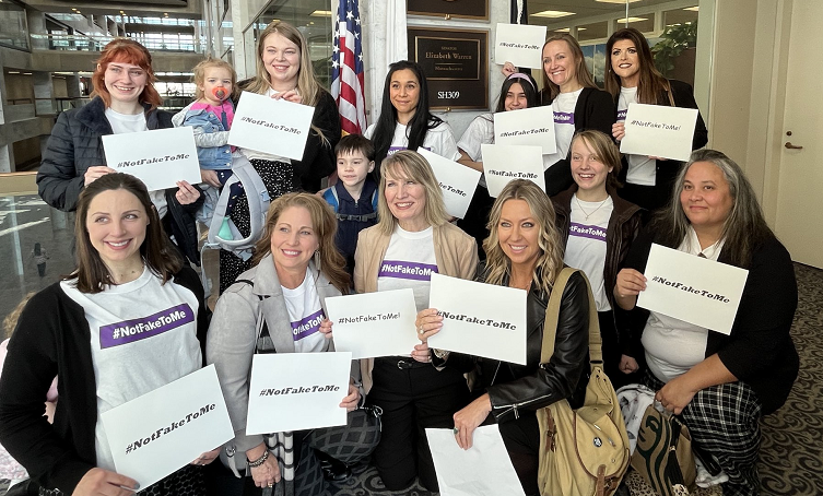 Moms Visit Elizabeth Warren's Office, Tell Her to Stop Attacking Pregnancy Centers - LifeNews.com