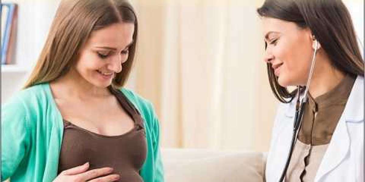 Why Dr. Rupali Chadha is the Best High Risk Pregnancy Specialist In Delhi?