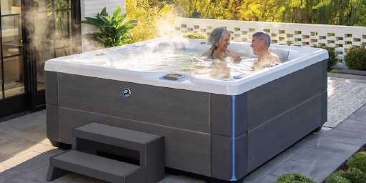The Cosy Luxury of 3-Person Hot Tubs: Finding the Perfect Hot Tub