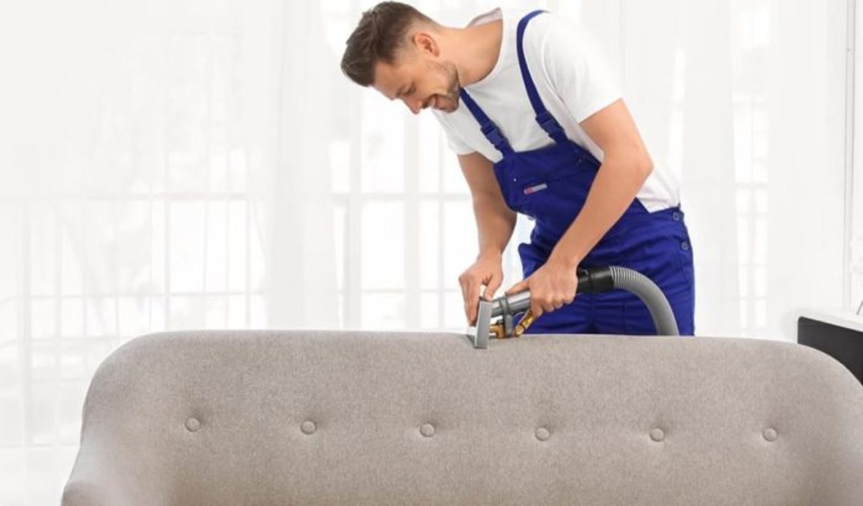 Best Sofa Cleaning Services in Dubai | Sofa Ceaner Company