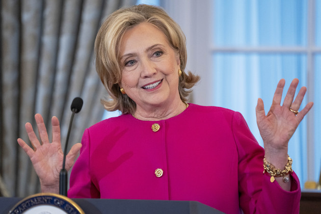 Hillary Clinton's Stunning Link To Mar-A-Lago Raid Revealed