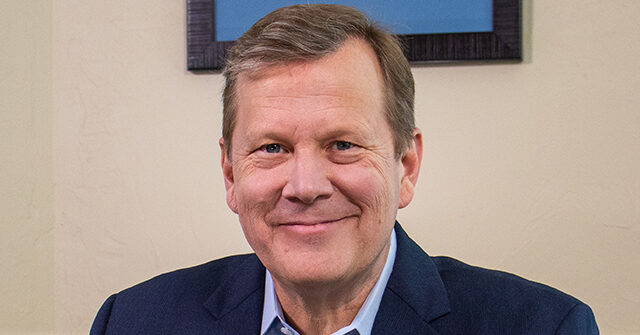 Peter Schweizer: Border Crisis Could Increase Number of Illegal Ballots Cast in 2024 — up to 2.7M